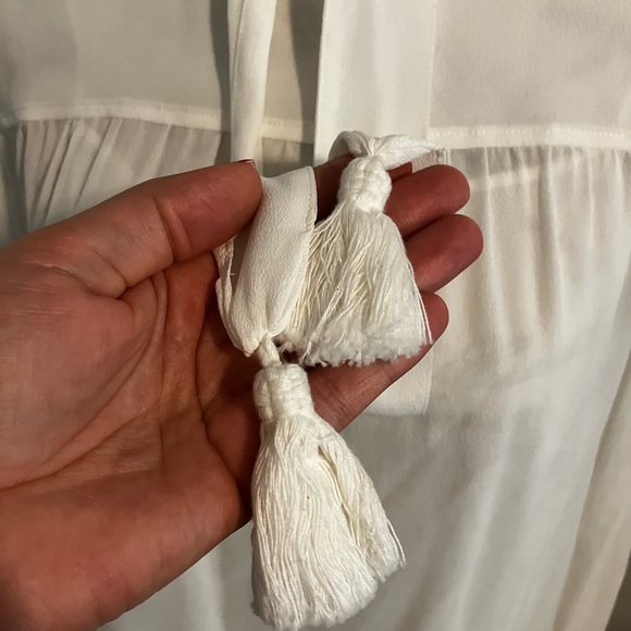 100% silk NWT See by Chloe white blouse with mock neck and tassels (40) - Picture 3 of 12